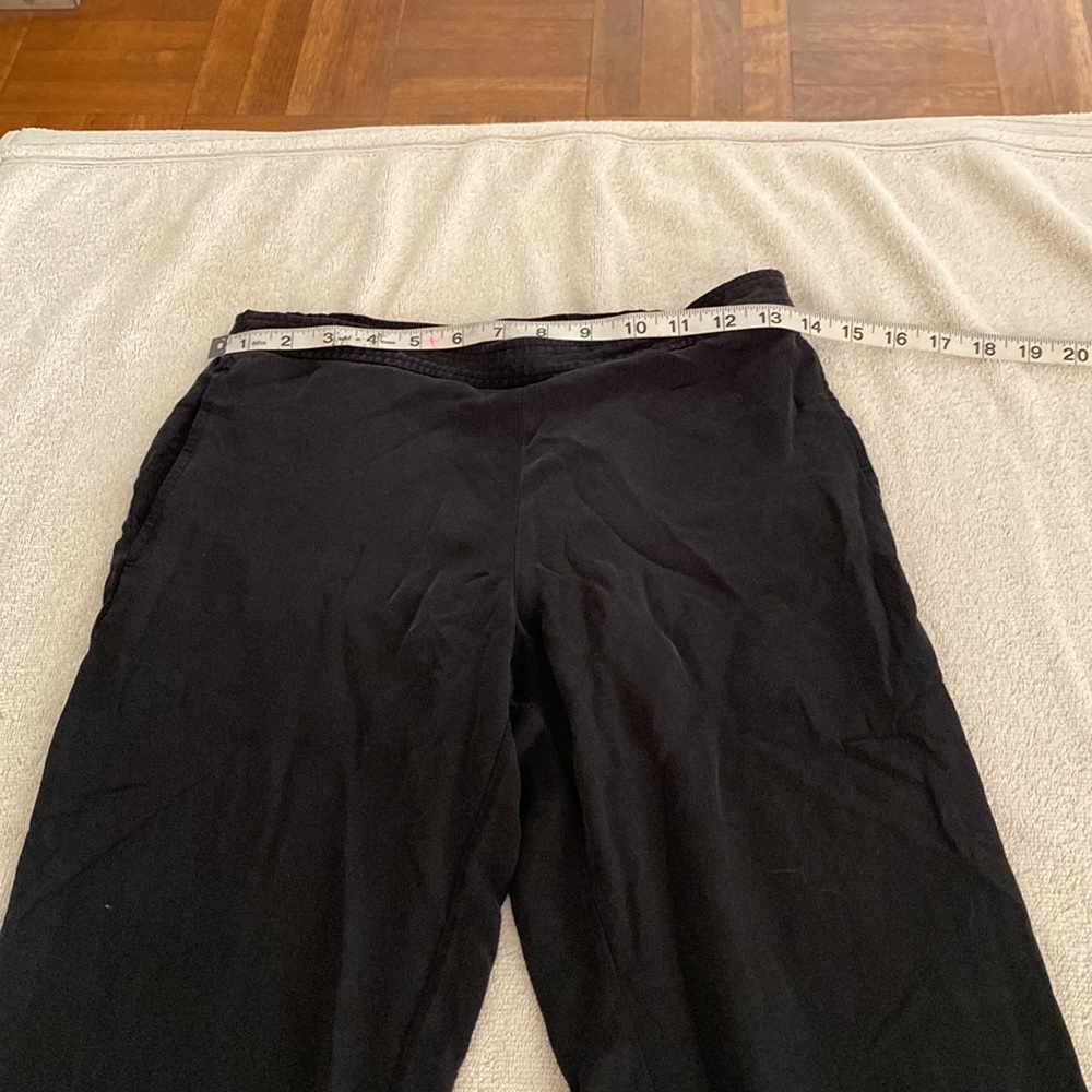 Theory 100% silk thin joggers with pockets. Simply beautiful & so comfy - Picture 6 of 13